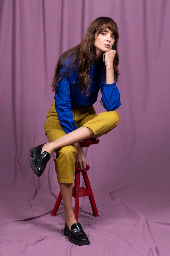 Pantalon Isabella Jaune Pâle minimalisme et détails tendance, coupes classiques et une palette de couleurs neutres