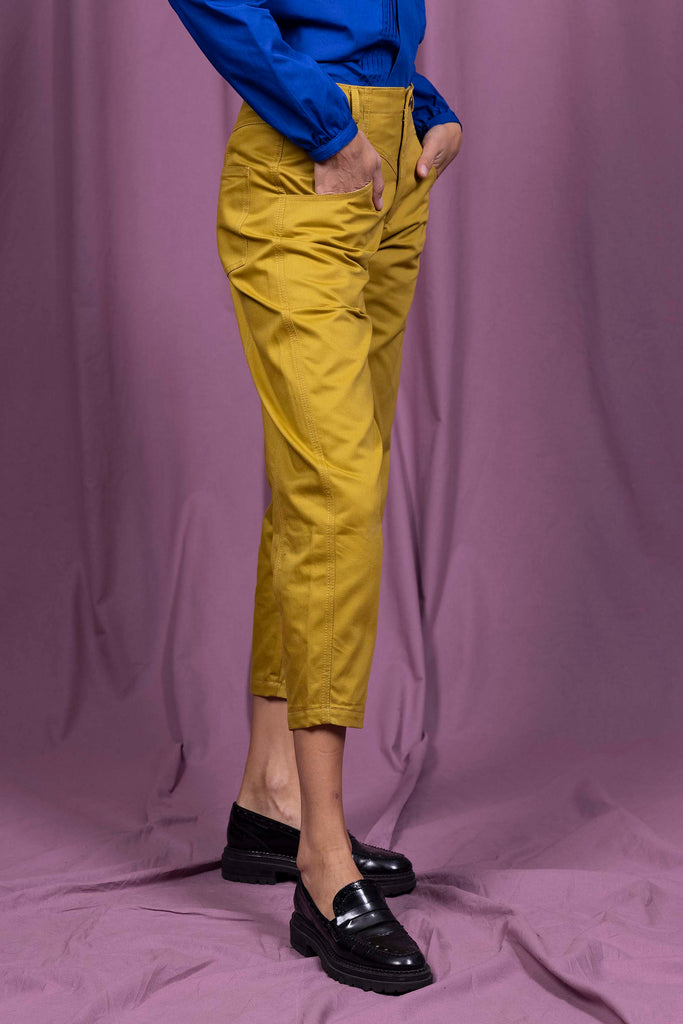 Pantalon Isabella Jaune Pâle tendance masculin féminin, indispensable du quotidien