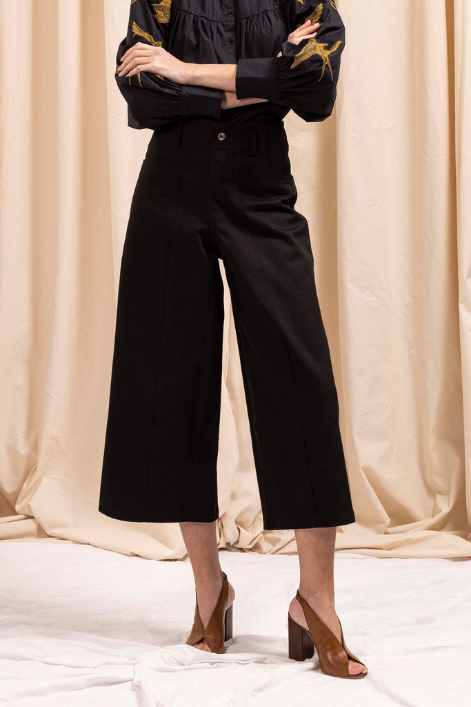 Pantalon Margarita Noir tendance masculin féminin, indispensable du quotidien