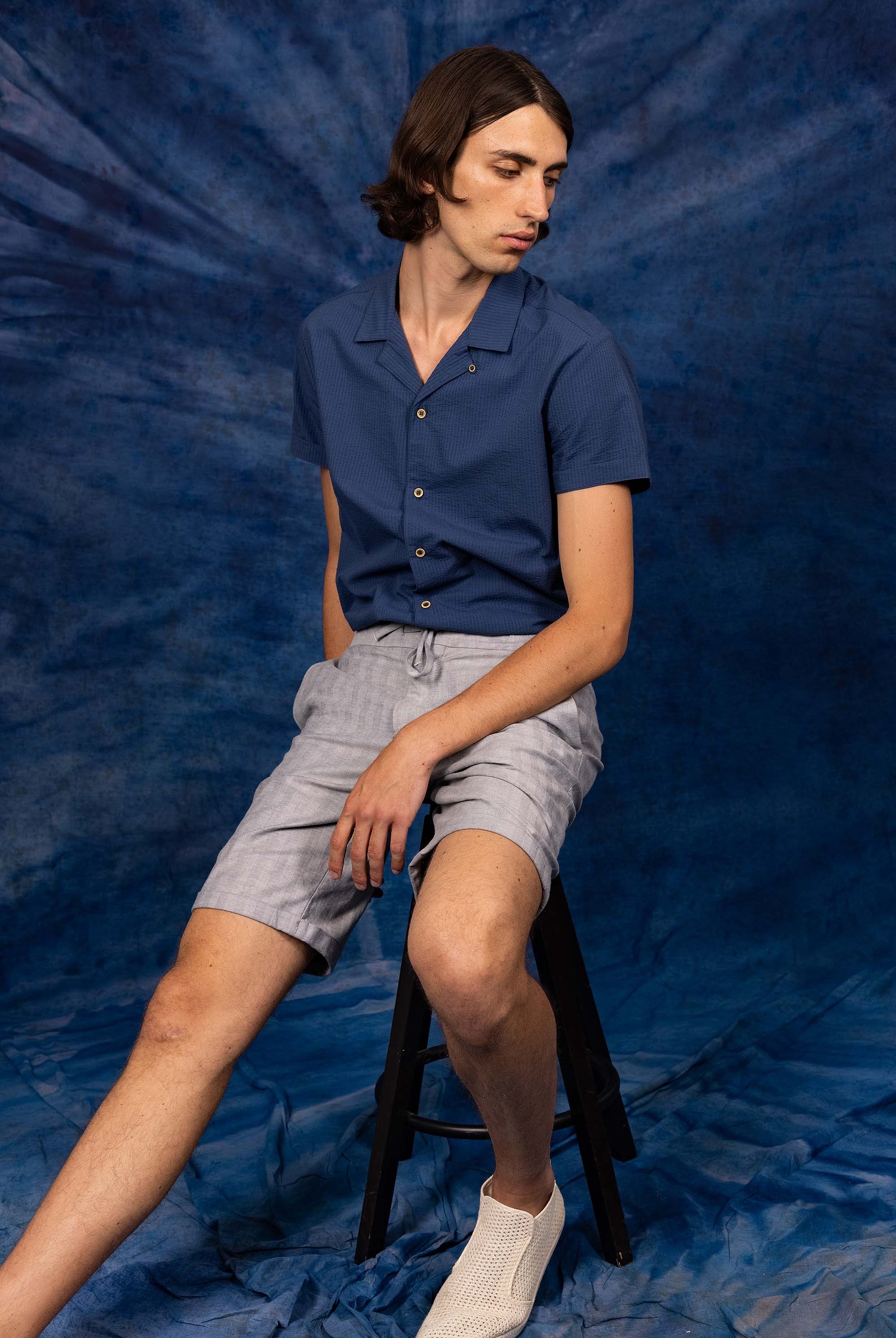 Short Parejo Bleu Clair coupe aisée et facile à porter, indispensable à la garde-robe masculine