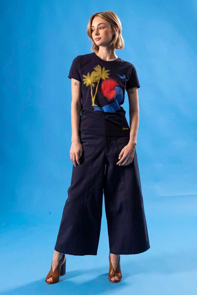 T-Shirt Medallon Palmera Bleu Marine t-shirts femme décontractés et sophistiqués