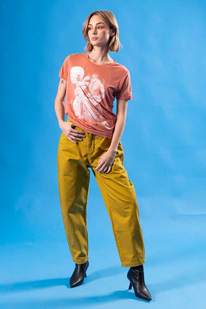 T-shirt Medallon Saturno Orange Saumon t-shirts femme décontractés et sophistiqués