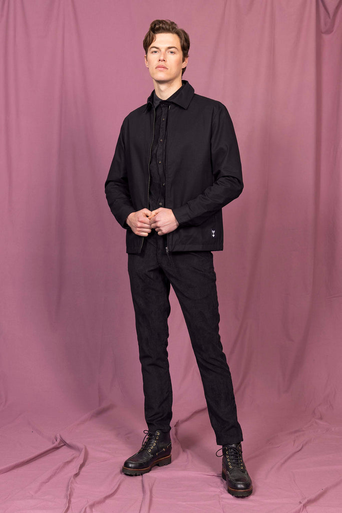 Veste Mendoza Noir outerwear résistant et authentique avec une finition impeccable