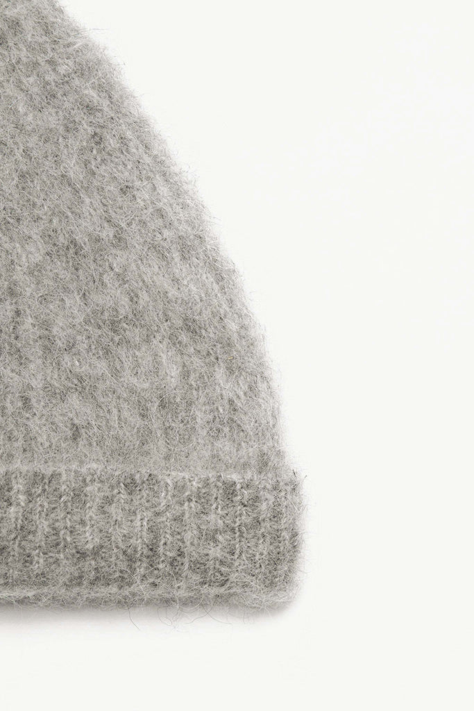 Bonnet Lija Gris Clair hiver au chaud protection du froid