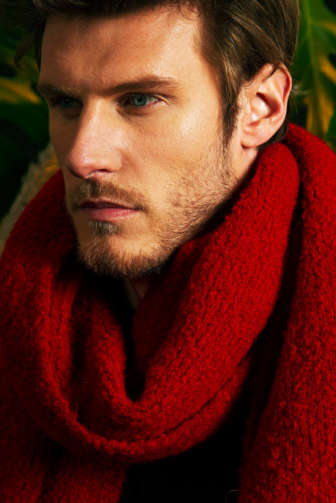 Écharpe Boucle Inmensa Rouge accessoire fétiche à l'esprit raffiné ou d'inspiration sportswear