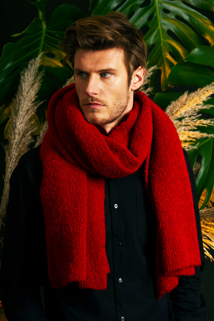 Écharpe Boucle Inmensa Rouge agréable à porter et très actuel écharpe immanquable du dressing mixte